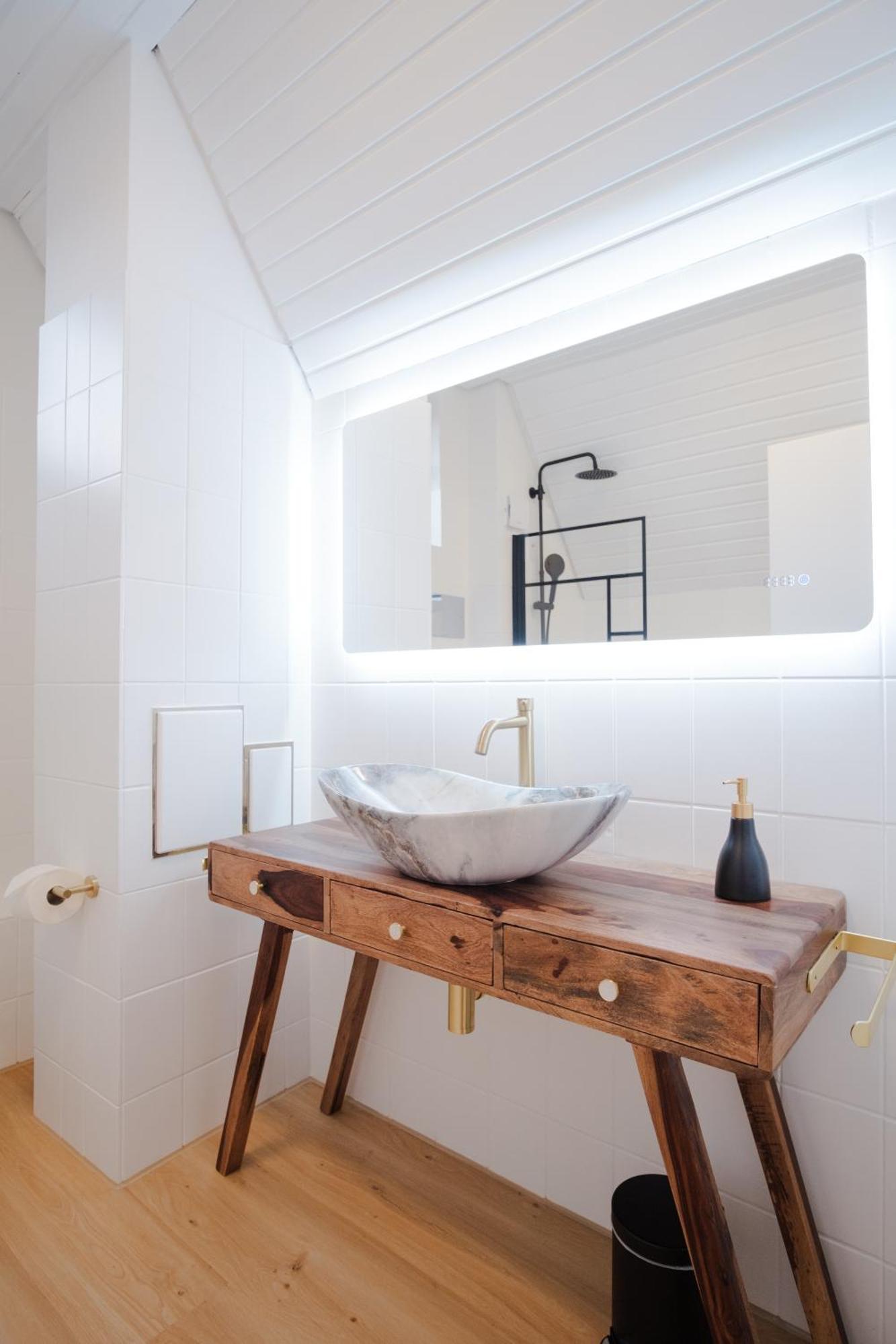 Neu Deluxe Suite Muensterblick, Maisonette, Kingsize Bett, Kueche, Netflix, Aussicht, E-Kamin Бад-Зекинген Экстерьер фото