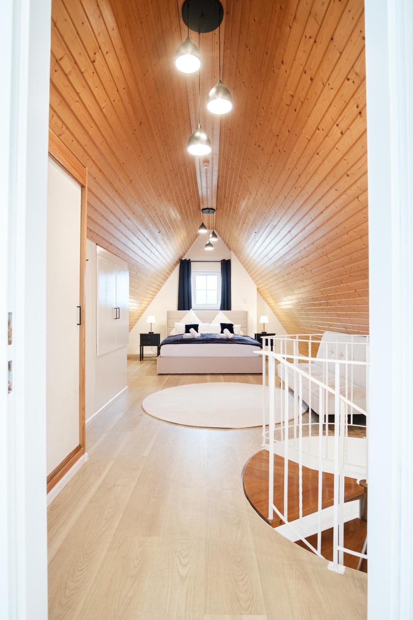 Neu Deluxe Suite Muensterblick, Maisonette, Kingsize Bett, Kueche, Netflix, Aussicht, E-Kamin Бад-Зекинген Экстерьер фото
